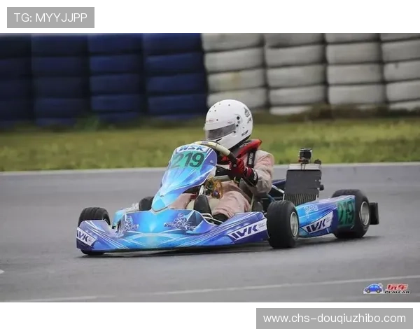 斗球体育app官方最新版下载安全稳定，享受极速赛事在线观看服务