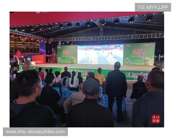 斗球体育直播ios版实时弹幕互动，增强观赛的趣味性和互动性