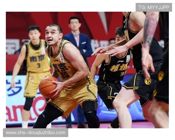 安卓手机用户必备的斗球体育直播app下载,随时随地观看精彩体育赛事 安卓手机用户必备的斗球体育直播app下载,随时随地观看精彩体育赛事